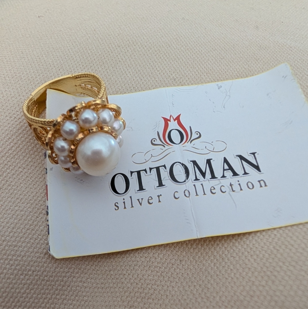 Sterling/Gold Plated Pearl Floral Ring